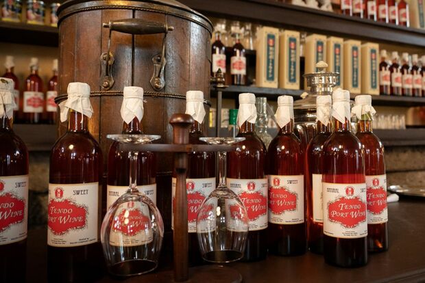 忠実な時代考証のもとで再現されている小道具