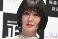 貫地谷しほり「ウキウキ報告より」インスタグラムの“控えめ出産報告”に好感の声、背景に相次ぐ“マタニテ…