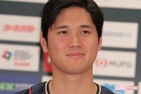 「ヌートバーっぽい」「ぜんぜん似てない…」大谷翔平の移籍先LAに高さ4mの巨大“似顔絵”壁画が登場で観光…