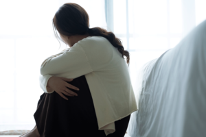 家族がいるのに孤独元・ひきこもり夫以外に話し相手がいない……