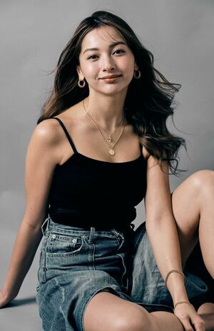 「ギャル辞めた」姿を披露したゆきぽよ(本人Xより)