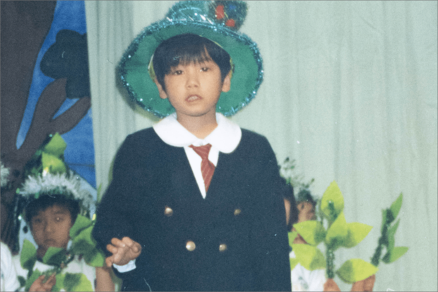 6歳のとき、学校でのお遊戯会で発表のカット