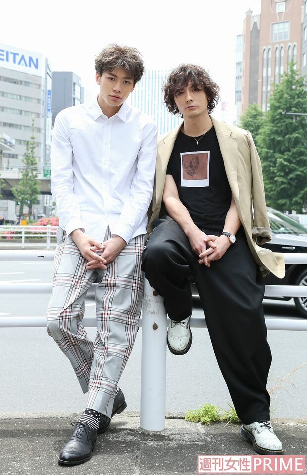 東啓介、藤田玲　撮影／森田晃博