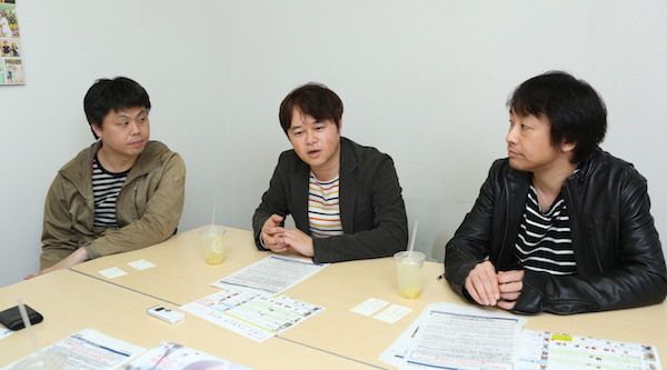 話を聞かせてくれた“ましゃ”の仲間たち。左から松岡ディレクター、荘口アナウンサー、放送作家の小原さん