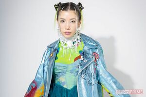 撮影／齋藤周造　スタイリスト／遠藤リカ　ヘアメイク／三浦咲衣（FLEURI）