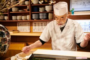 『写楽』一階では目の前で握る様子が　撮影／山田智絵