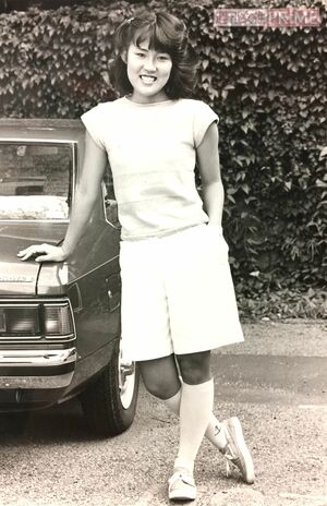 デビュー当時の1981年ごろの邦子さん