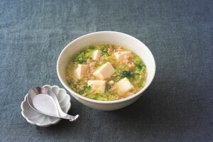 ブロッコリーの塩麻婆スープ