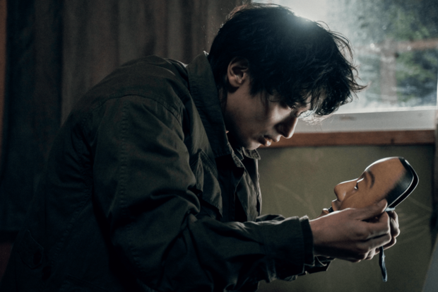 映画『ヴィレッジ』全国公開中配給：KADOKAWA、スターサンズ(C)︎2023「ヴィレッジ」製作委員会