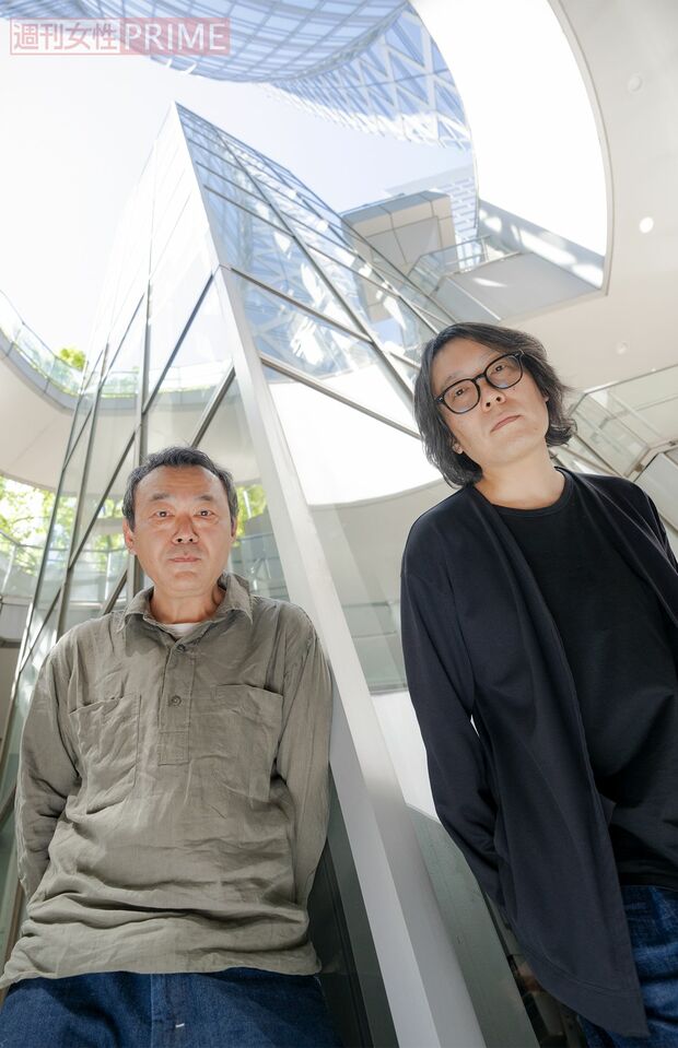 戌井昭人さん(左)と燃え殻さん(右) 撮影/伊藤和幸