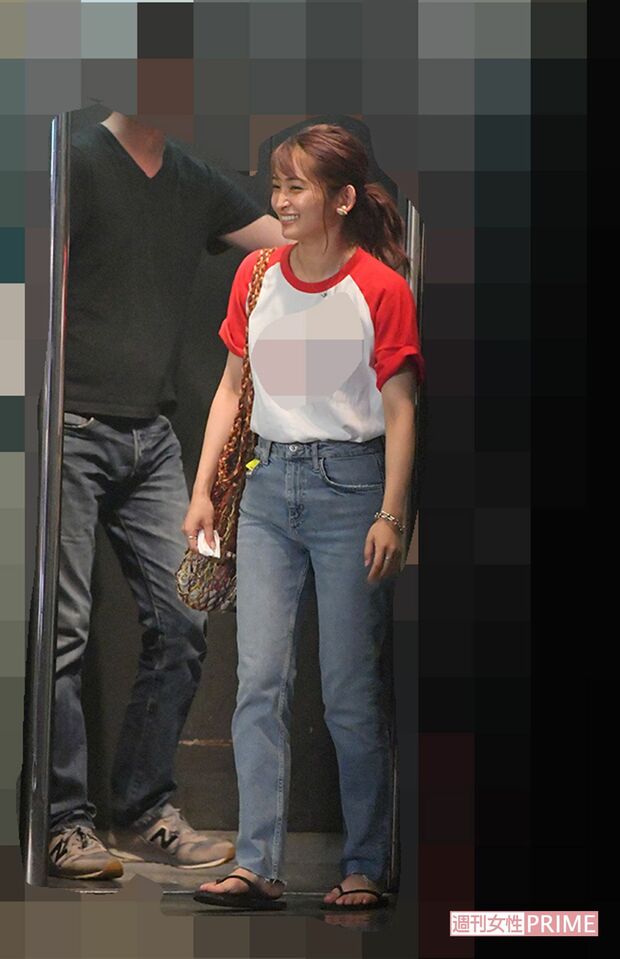 ライブ終了後、会場を後にした岡本玲（2019年8月）