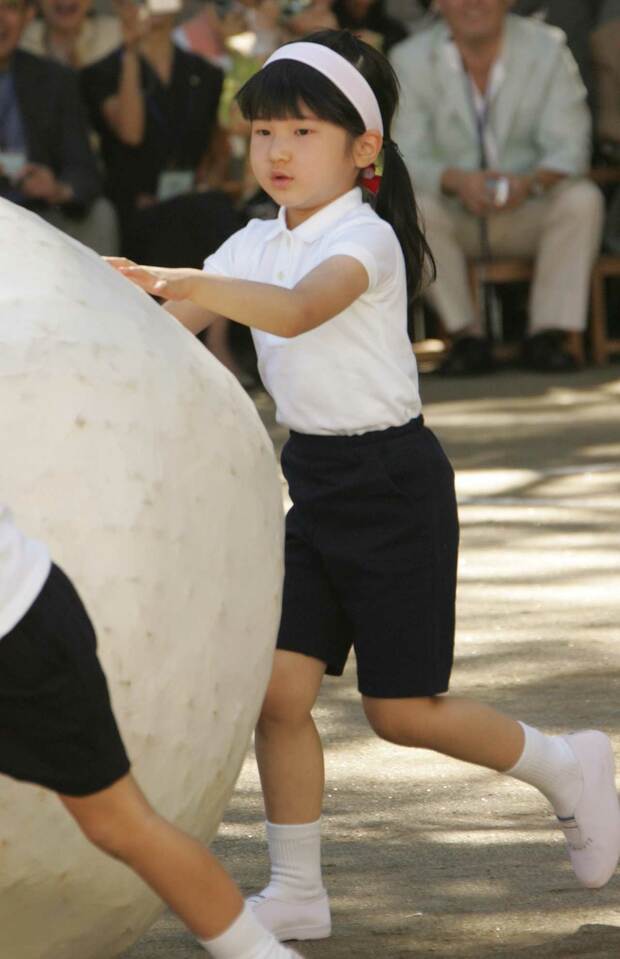 学習院幼稚園年中組（’06年）大玉ころがし