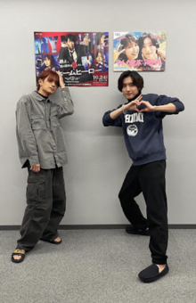 清潔感皆無と言われたサンダルからはみ出る足の指の爪(なにわ男子ファンによるXのツイートより)