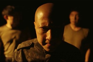 『VIVANT』の作中で拷問をする俳優のリンリン（番組公式Xより）