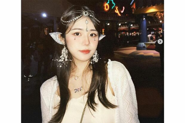 「（ミス香港コンテスト（香港小姐競選）」で優勝した莊子さん（本人インスタグラムより）