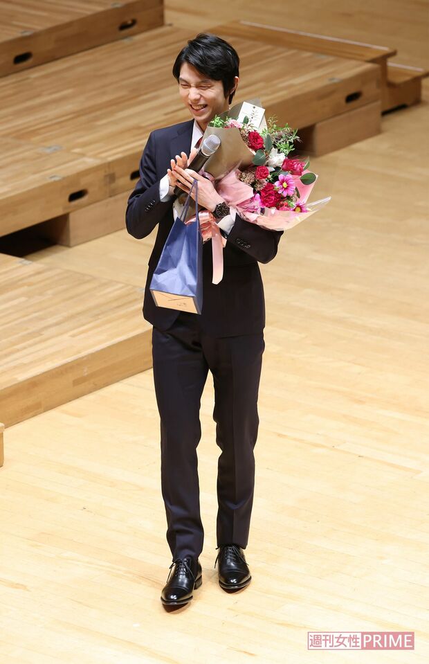 2023年8月4日に結婚したことを報告した羽生結弦