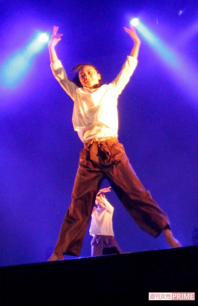 佳子さま、\u201c美腹筋\u201d披露のダンス公演を完全詳報!未公開ショット
