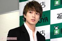 新田真剣佑、主演映画『聖闘士星矢』大コケに続き「1万5000円撮影会」が定価割れ続出 電撃結婚と国内の活…