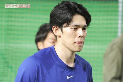右肩痛のドジャース・佐々木朗希にロバーツ監督が早くも“投球再開を指令”、通じない「千葉ロッテ時代は2…