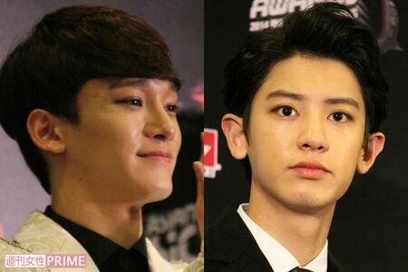 EXOのチェン(左)とチャンヨル(右)