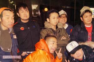 ’05年ごろの「竜兵会」の焼肉屋にて。ここでは上島さんだけ、朝9時まで居残ることもあった(店主提供)
