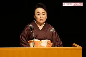 '14年に療養から復帰された信子さま。公務への姿勢は積極的('21年11月)