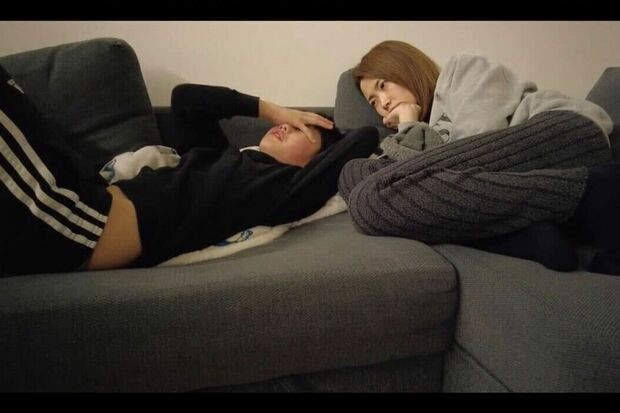 癇癪がピークだった小学5年生の夜（左・たっくん、右・あいさん）