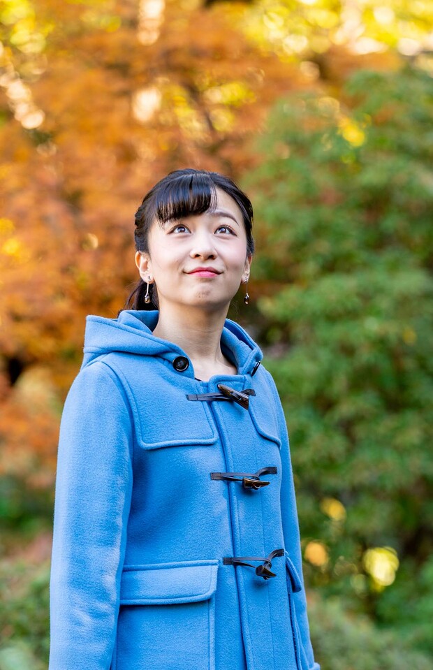 佳子さま25歳のお誕生日に公開された近影お写真(2019年12月3日宮内庁撮影)