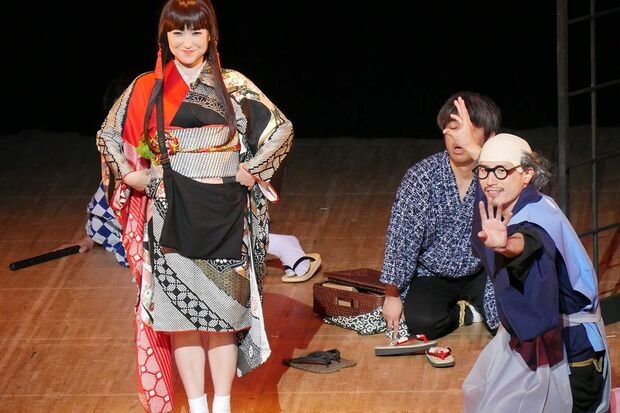 初めての舞台でも、堂々とした演技を見せた山口