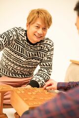 香取慎吾　撮影／アライテツヤ