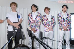 純烈　撮影／佐藤靖彦