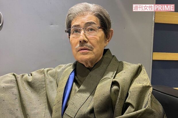 渋くてカッコいい和装で、ドリフのコントに挑む加藤茶