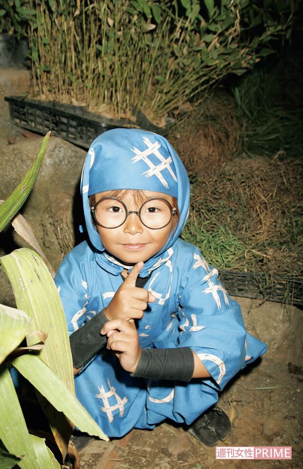 人気アニメの実写版『忍たま乱太郎』（'11年公開）で映画に初主演。丸メガネで忍者スタイルがキュート