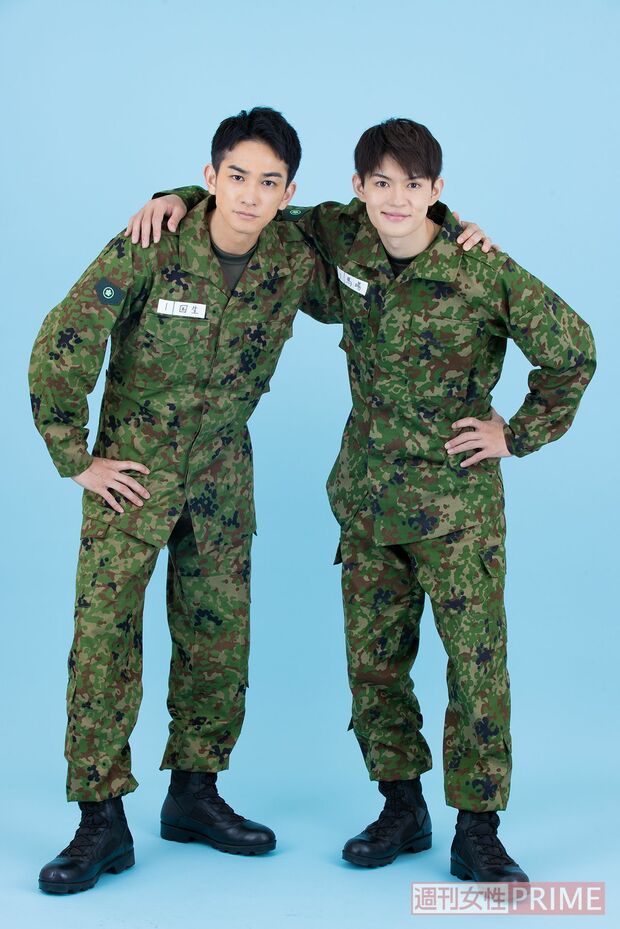 町田啓太、佐野勇斗　撮影／吉岡竜紀