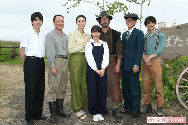 『なつぞら』で念願の朝ドラデビューを果たした吉沢（右端）