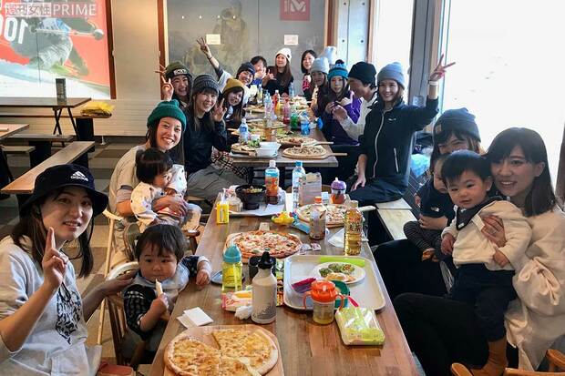 練習の後は託児所に預けた子どもたちも合流し大ランチ会