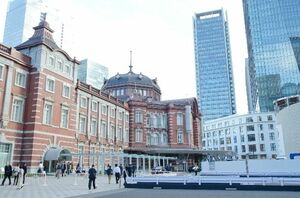 ’12年に丸の内駅舎の保存・復元工事が終わったあとも、改札内外にはさまざまな商業施設がオープン