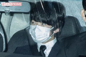 81歳でお亡くなりになった紀子さまの父・川嶋辰彦さんの家族葬に参列された悠仁さま（’21年11月）