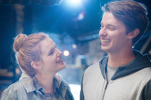 (C)2017 MIDNIGHT SUN LLC. ALL RIGHTS RESERVED.