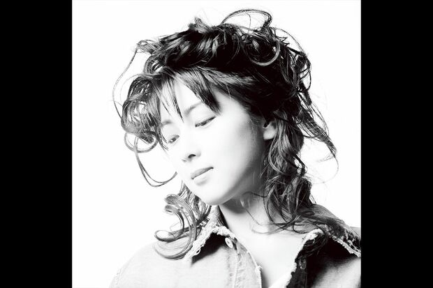 ZARDデビュー30周年、坂井泉水さん逝去から14年、お蔵入りカットと撮影秘話を初公開 | 週刊女性PRIME
