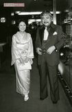 1980年11月、夫婦で知人の結婚式に出席した中村玉緒さんと勝新太郎さん