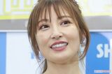 熊田曜子、SNSで区民プール“親子で利用報告”も自撮…