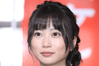 志田未来、Instagramで見せた“素の姿”に「普通のアラサー女はもっと盛る」女優業とのギャップにファン興…