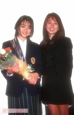 堀越学園の入学式での母娘ツーショット