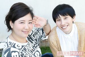 ぽっちゃりの馬場園梓とガリの箕輪はるかの新コンビ　撮影／吉岡竜紀　