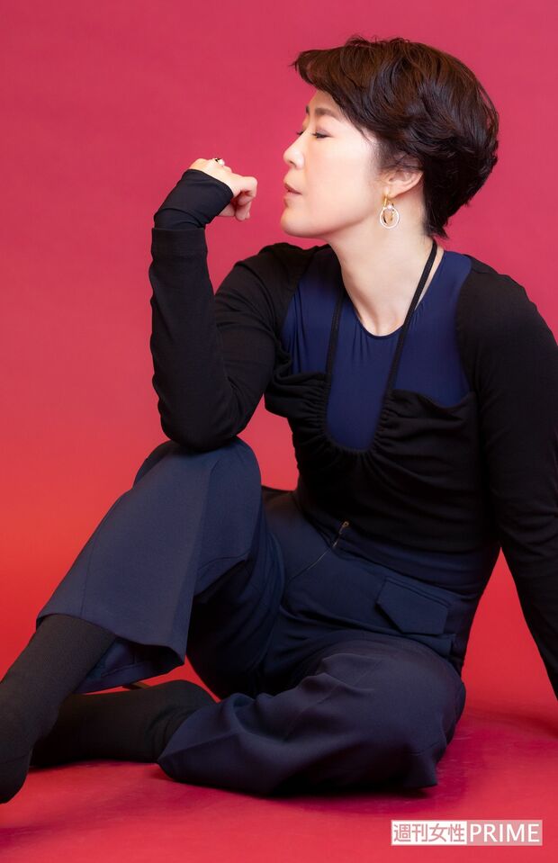 寺島しのぶ（48）　撮影／矢島泰輔スタイリング／中井綾子（crepe）ヘアメイク／光倉カオル（dynamic）衣装協力／ROSETTAGETTY、TASAKI