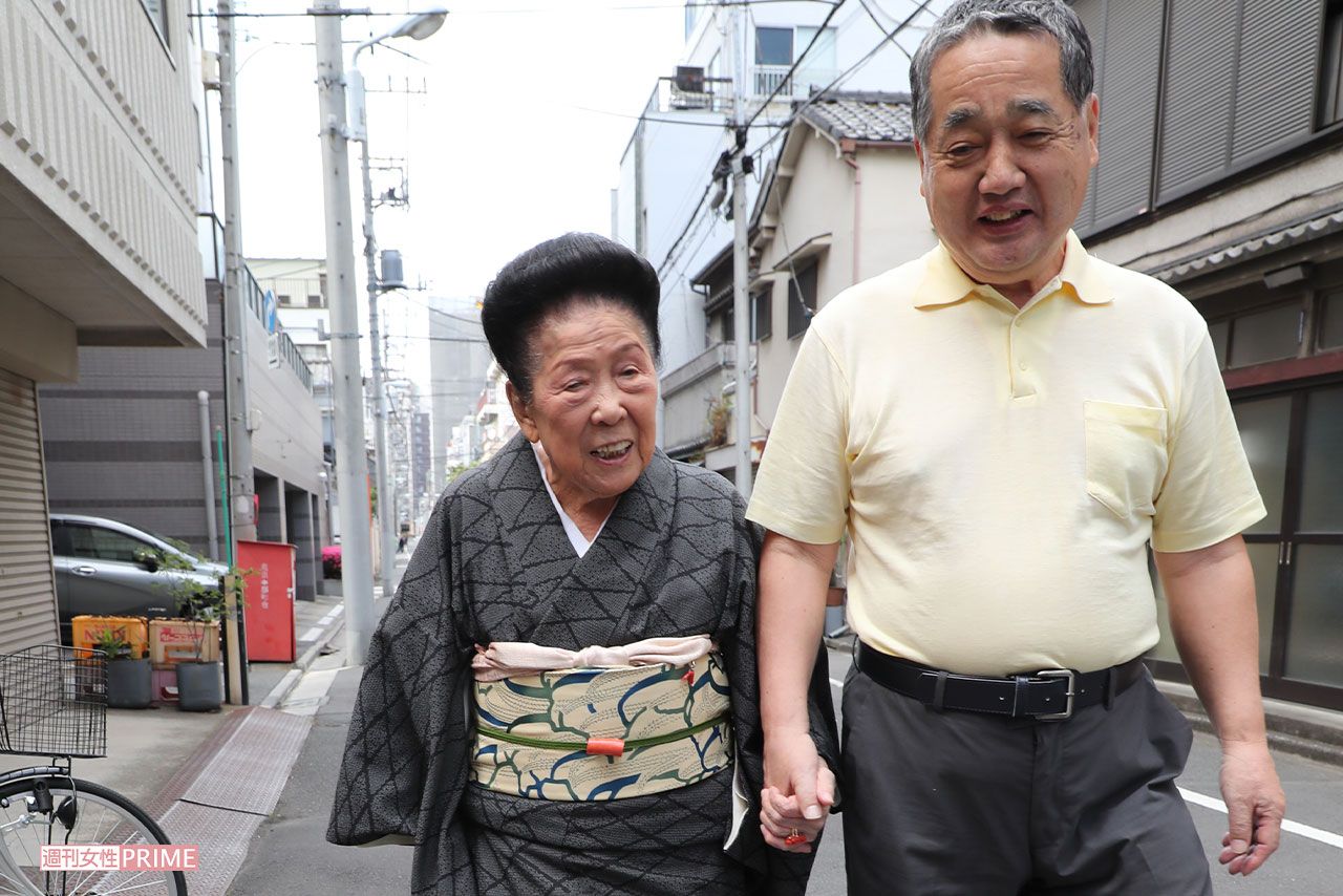 内海桂子さんが明かした 77歳で結婚した 24歳年下 夫との ラブロマンス 週刊女性prime シュージョプライム Youのココロ刺激する