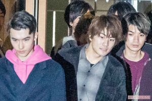 (左から)Sexy Zone・マリウス葉、SixTONES・森本慎太郎、SixTONES・高地優吾