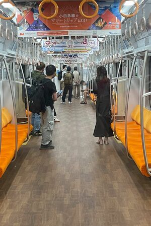 事件時の車内。この先で容疑者が……（ユーチューバーのふぁらおさん提供）