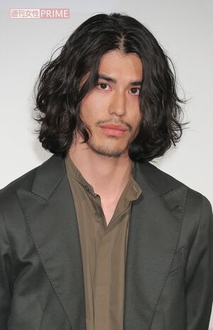 佐藤浩市の息子で俳優の寛一郎